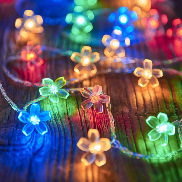 Светодиодная 20 LED гирлянда 3 метра Цветочки Разноцветный свет Батарейки